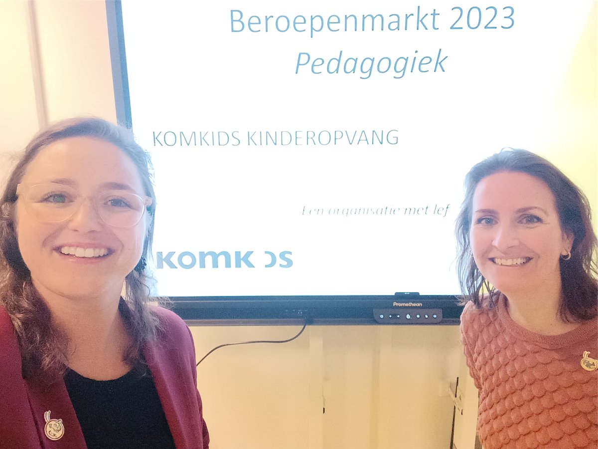 Vanavond waren <a href="/FrankaFortuin/">Franka Fortuin</a> en ik, namens het pedagogisch Kenniscentrum van <a href="/KomKids/">KomKids Kinderopvang</a> , bij de beroepenmarkt van <a href="/Schravenlant/">Lyceum Schravenlant</a>. Zij organiseren jaarlijks, samen met <a href="/rotaryschiedam/">Rotaryclub Schiedam</a> , het Stedelijk Gymnasium en <a href="/Spieringshoek/">Sg Spieringshoek</a>, een mooie beroepen voorlichting voor #havo en #vwo.