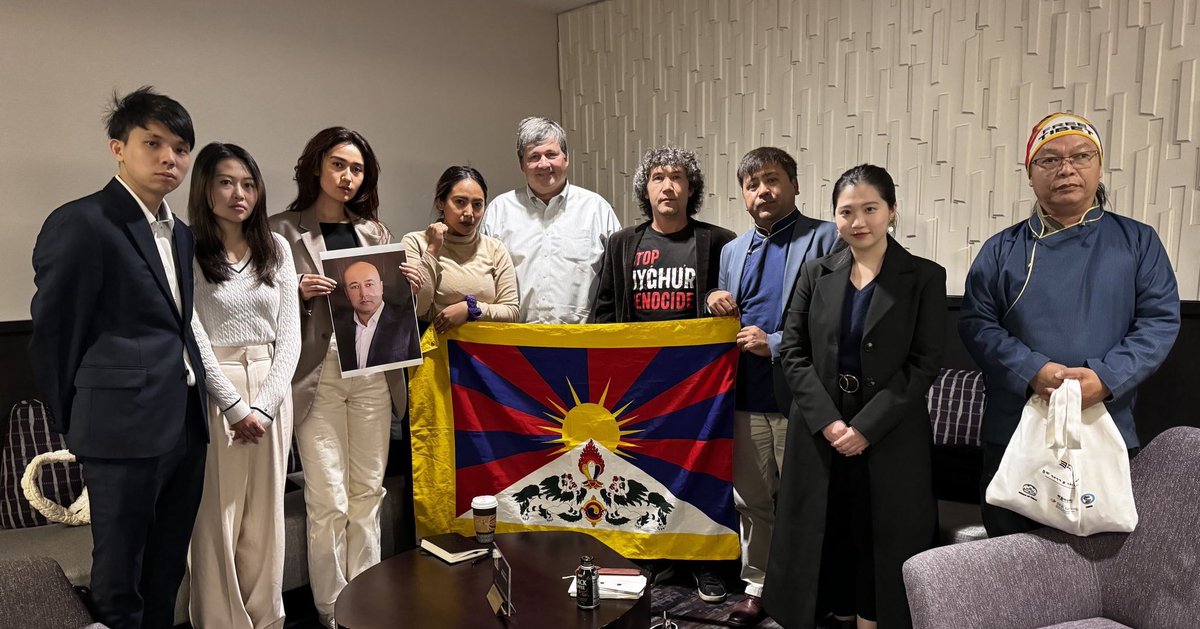 Our coalition of Hong Konger-Tibetan-Uyghur activists met with State Department’s top China policy official Mark Lambert today, only blocks away from where Xi was at.

We’ll keep speaking up for our people and pushing for concrete actions despite the transnational repression.