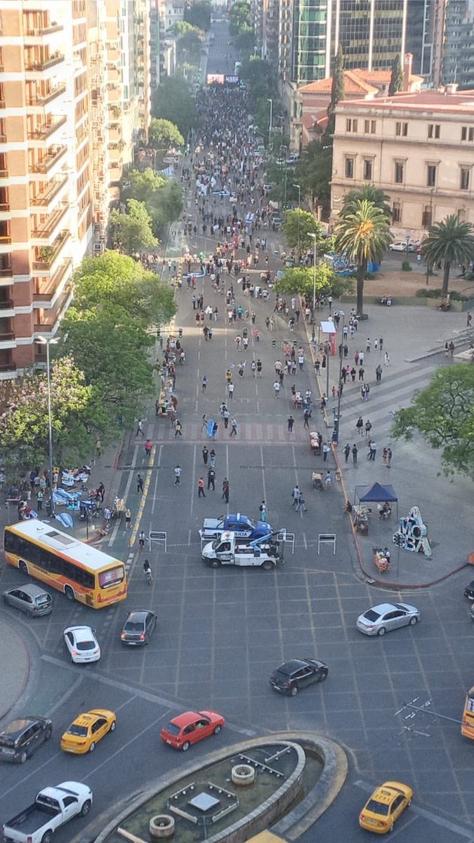 andres_oliva's tweet photo. Cuestión de perspectivas, en el cierre de Milei en Córdoba https://t.co/0mec1uFFU9