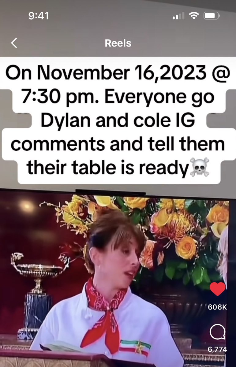 DREWMOTIONx's tweet photo. Your table is ready!  @dylansprouse @colesprouse https://t.co/Rkoa73liXD