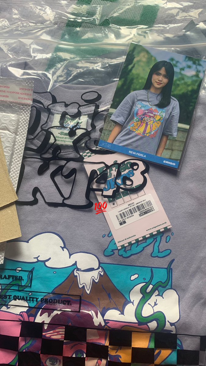 pipirophile's tweet image. ciee 𝗦𝘂𝗽𝗲𝗿 𝗟𝗶𝗺𝗶𝘁𝗲𝗱 𝗜𝘁𝗲𝗺 nya udah nyampe nih @erigostore 😋 selamat bergabung dg tumpukan baju lainnya
#nosalty #iloveadel #ilovejekeiti #iloveerigohh 🥰🥰💘😍😍🫠