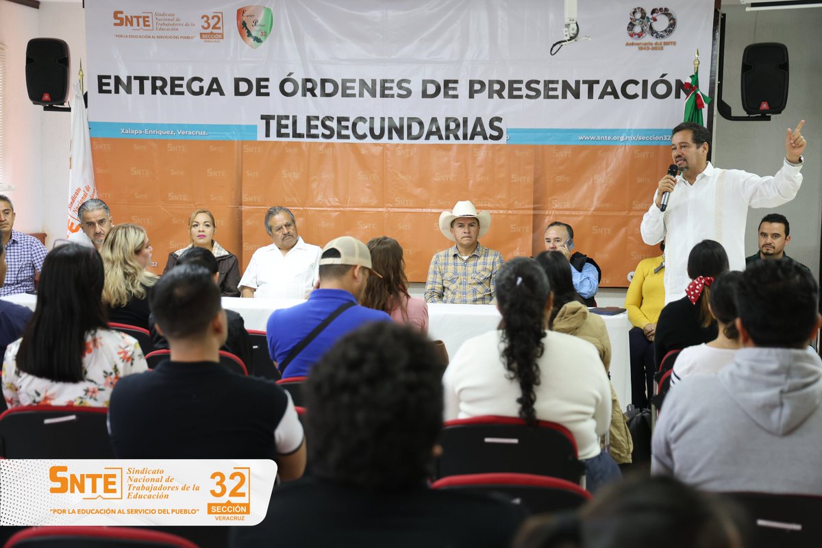 snteseccion32's tweet photo. Este jueves, hicimos la entrega de más de 30 órdenes de presentación, ahora del Nivel de...https://t.co/YRaGkjeXVB

En el #SNTE32 y en el #EquipoPolítico ¡Todos somos Uno y Uno somos Todos! https://t.co/duUthQs5SV