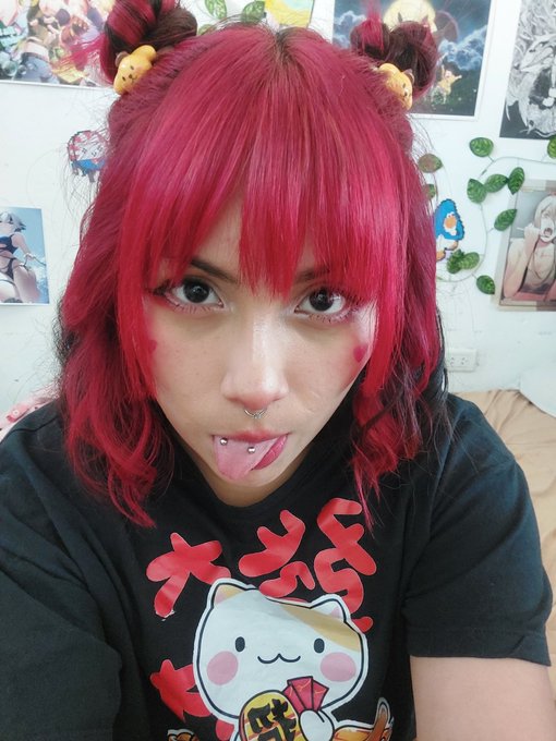 I'm boredddddd 👾 https://t.co/SQUvkVnHvz