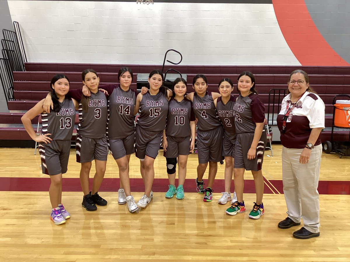 Raul Yzaguirre Middle School tweet media