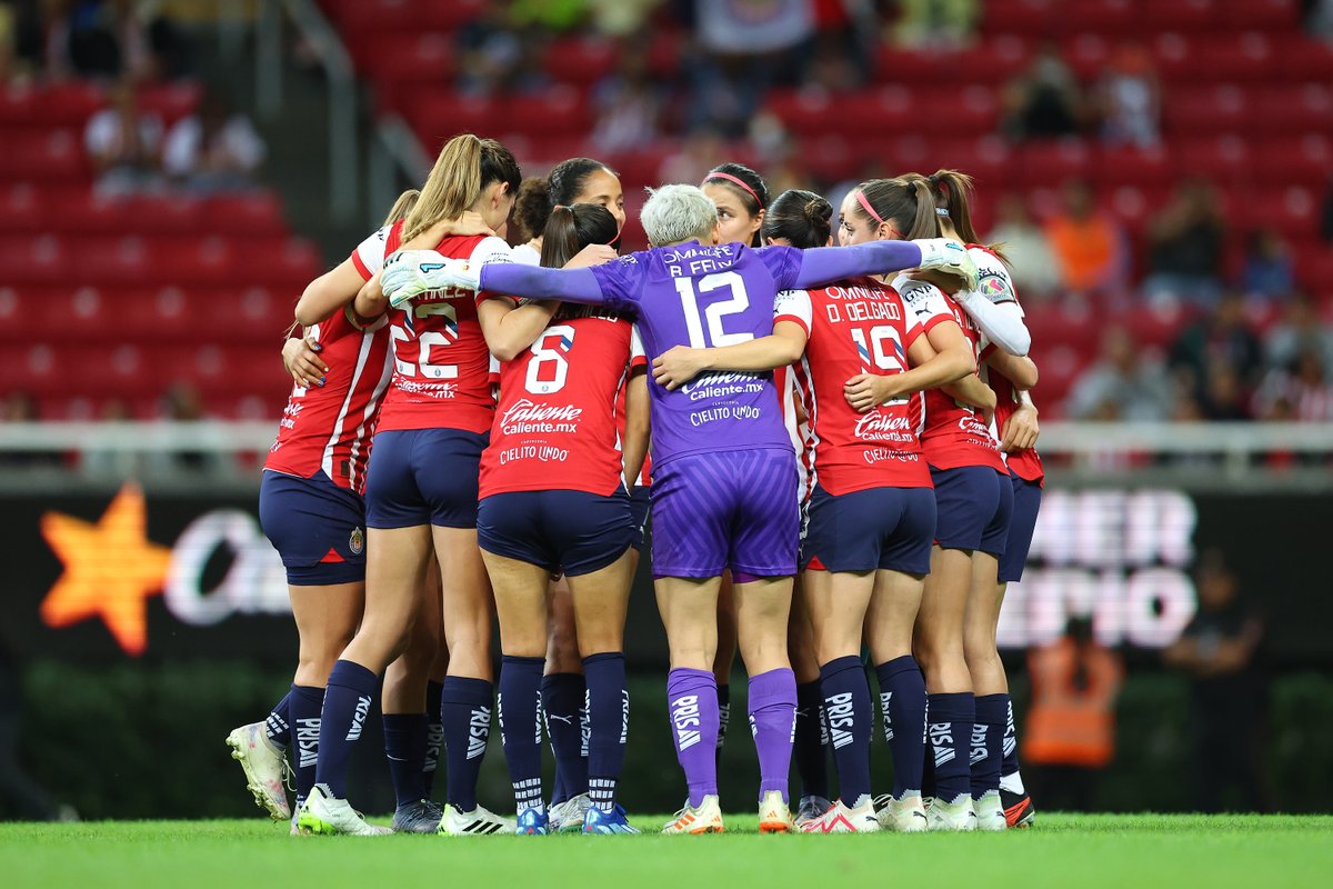 ChivasFemenil's tweet photo. Este equipo ha demostrado que sabe ser resiliente 👊
🇦🇹 ¡CON USTEDES HASTA EL FINAL, REBAÑO! 🇦🇹 https://t.co/Fn0xL3rPor