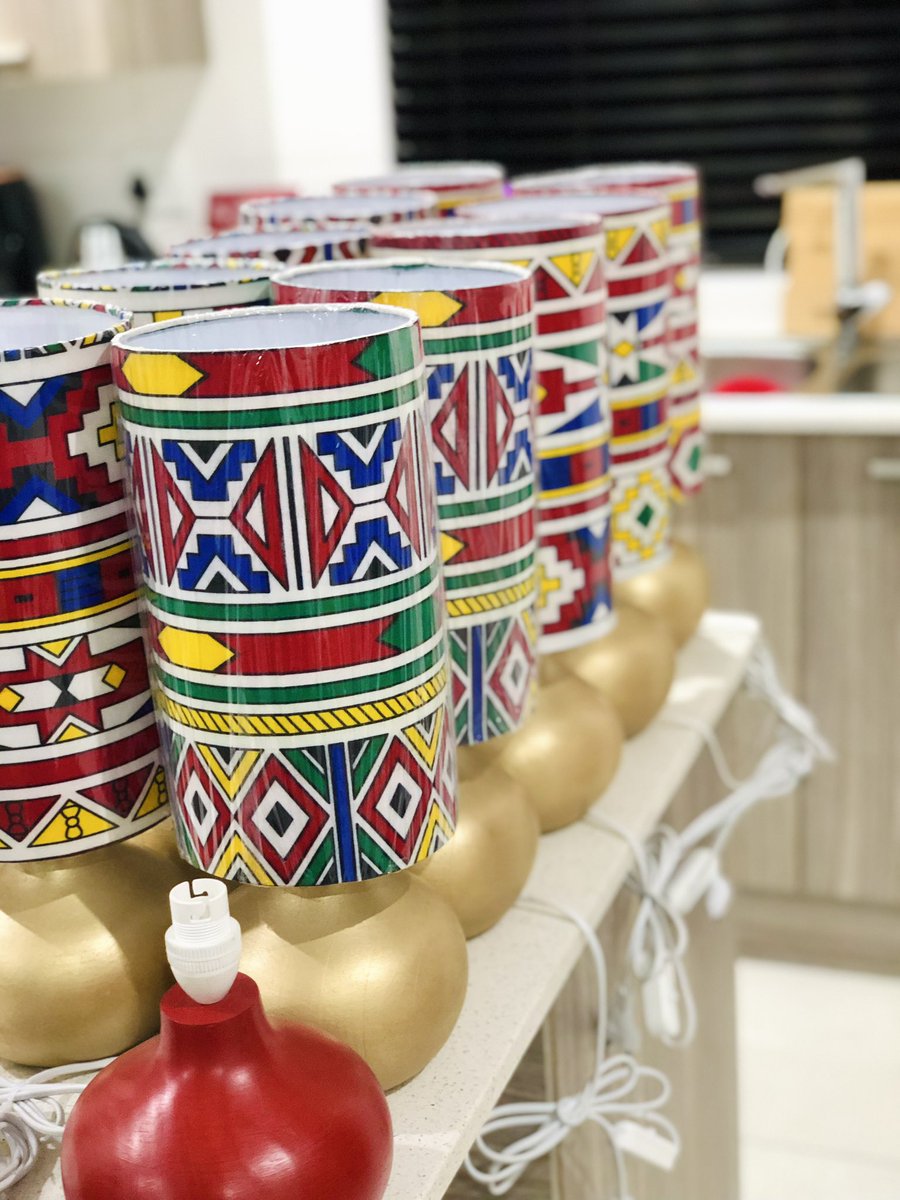 Safricalamps's tweet photo. Ready for our new homes 🛋️

https://t.co/AeLLyGWAMk https://t.co/9c3ivglIW3