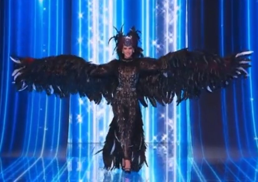kimbawanda's tweet photo. El traje típico q usó miss Chile en miss Universo // El traje q yo esperaba q usara 

#MissUniverse2023 #GranHermanoCHV #GranConstaza Berizzo Longton #TeamEskarcita #ReinasBellas Claudio Palma Sampaoli #Parapanamericanos2023 #Fiumania #FIU #Santiago2023 https://t.co/79Vs5Tx214