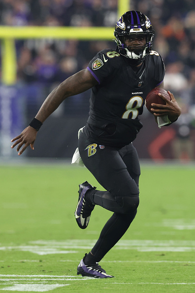 Lamar Jackson has 5 straight games with 50+ rush yards vs the Bengals. That's the longest streak by any QB vs a single team since 1950. He passed Mike Vick vs the Saints (4 straight games).