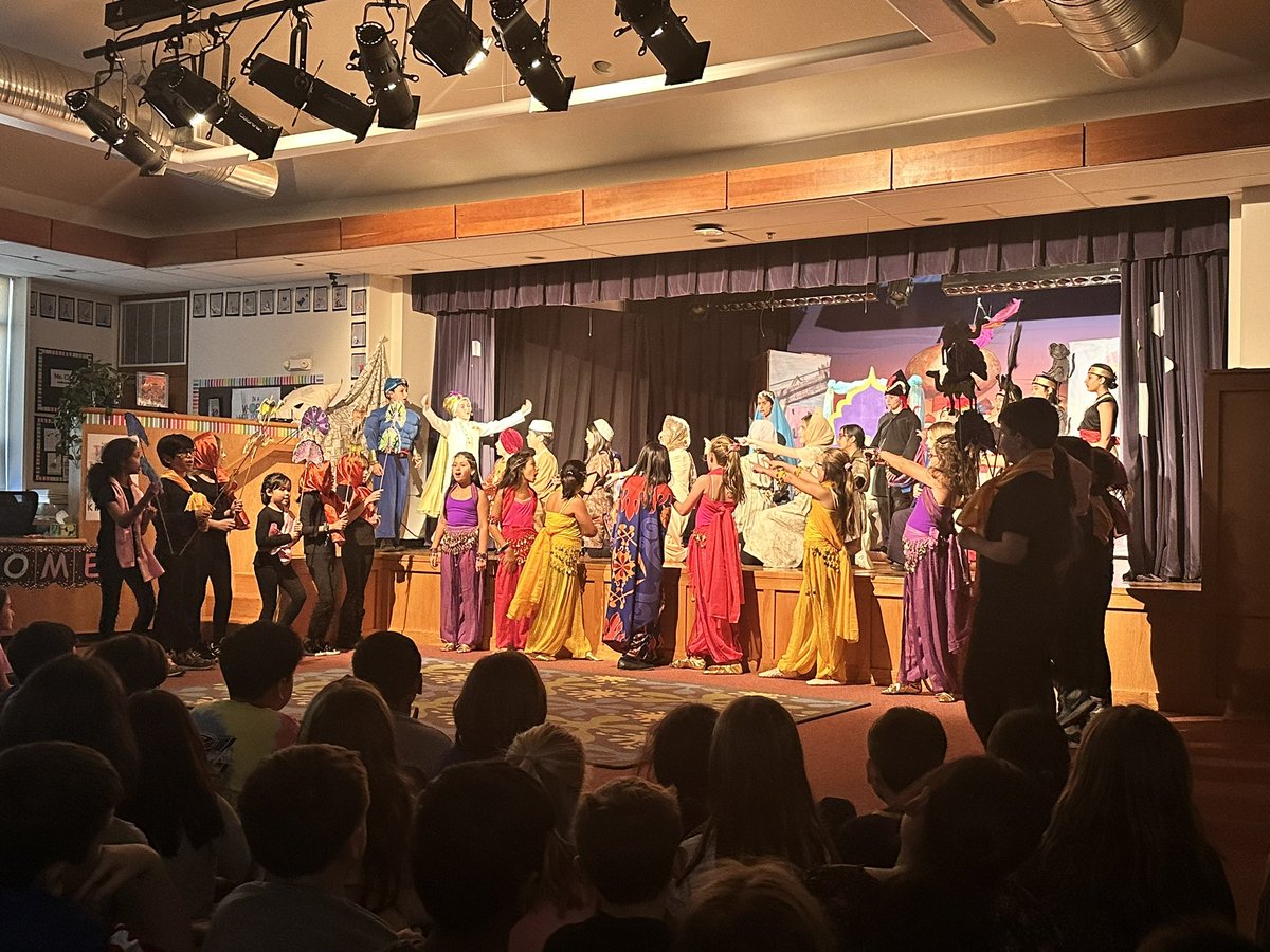 Laura Newell tweet media