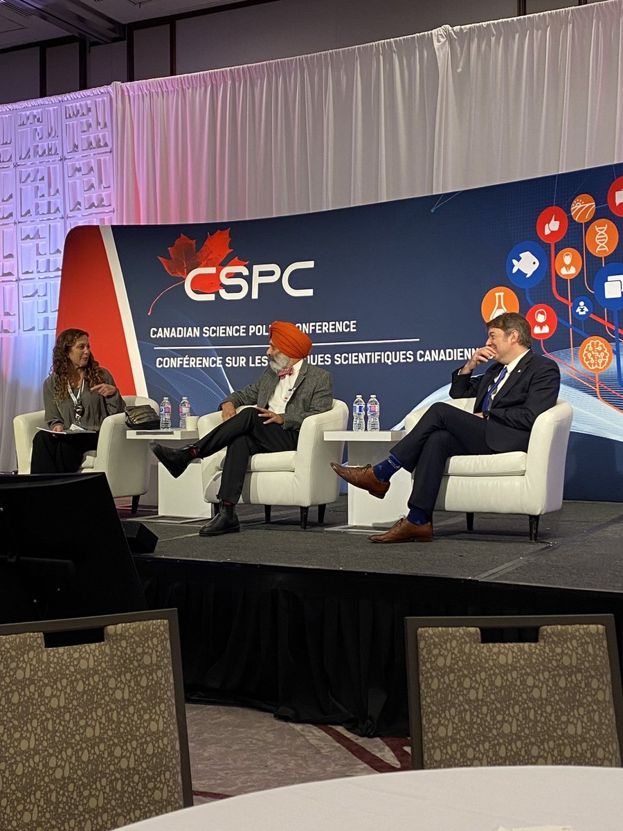 Thank you @sciencepolicy, @MehrdadHariri & passionate volunteers for an impressive #CSPC2023! Great to hear excellent panels such as the one @alejandroadem @ChiefSciCan & @NSFDrPanch. Delighted to be with @fbouchard & @cara_tannenbaum to discuss #Bouchardreport.