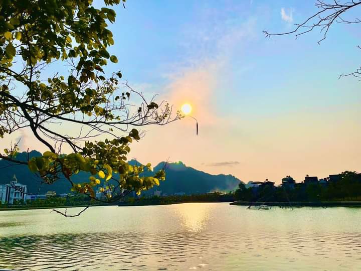 YenHoang86's tweet photo. Một ngày mới nhiều niềm vui và thành công https://t.co/GbOGI1aAk3