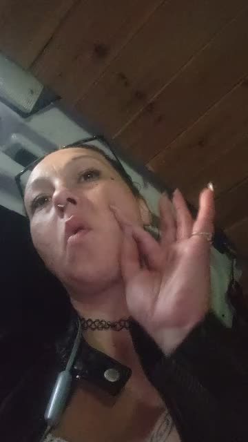 Babii is live now! https://t.co/YewitQ5RY5 https://t.co/zERlOSrvir<a href="/tag/mydotclub"class="tags"><span>#mydotclub</span></a>