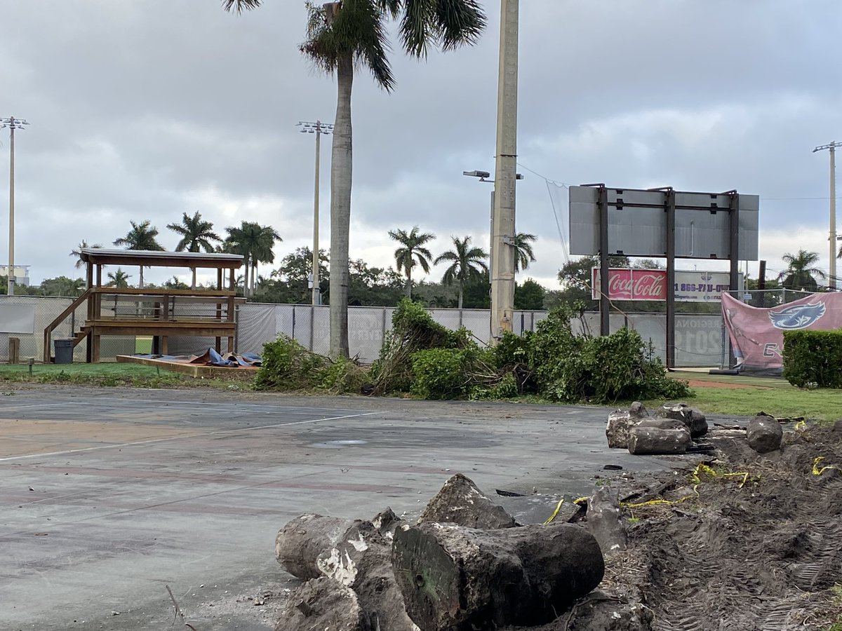 FAUCoachMac's tweet photo. Good news Owl fans, the new performance center construction has started. Stay tuned for updates https://t.co/IXuUaj8vbr