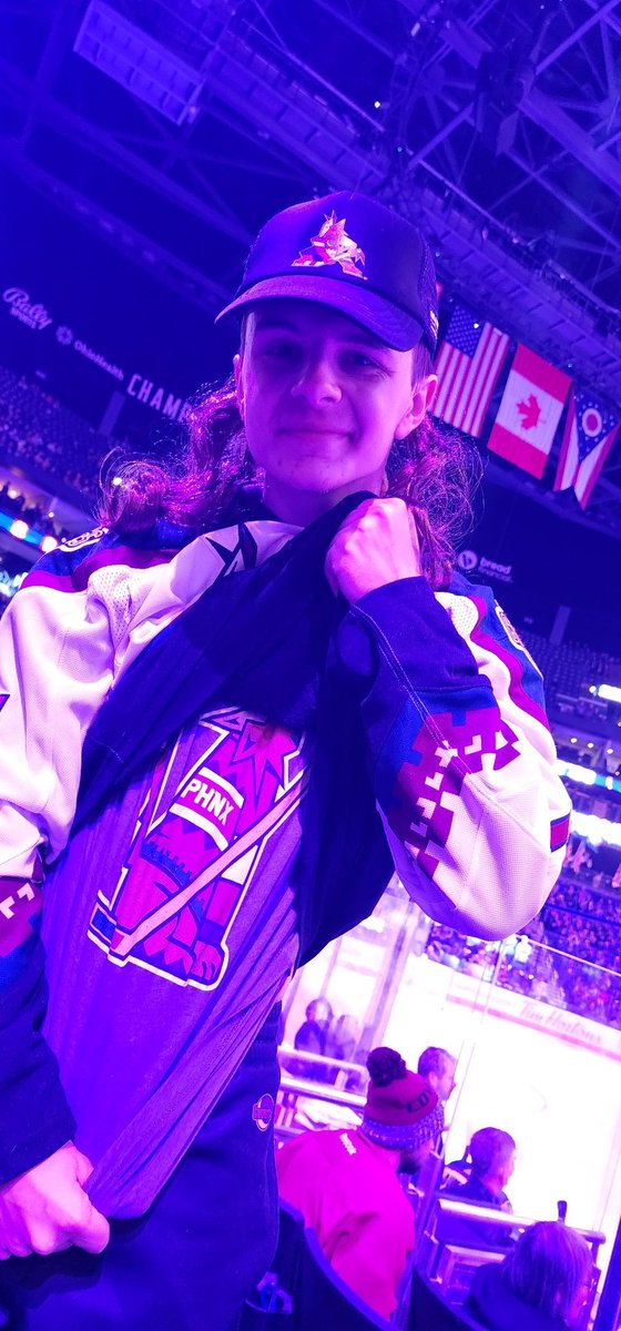 AltecZz's tweet image. Proudly representing @PHNX_Coyotes in Columbus tonight as well!