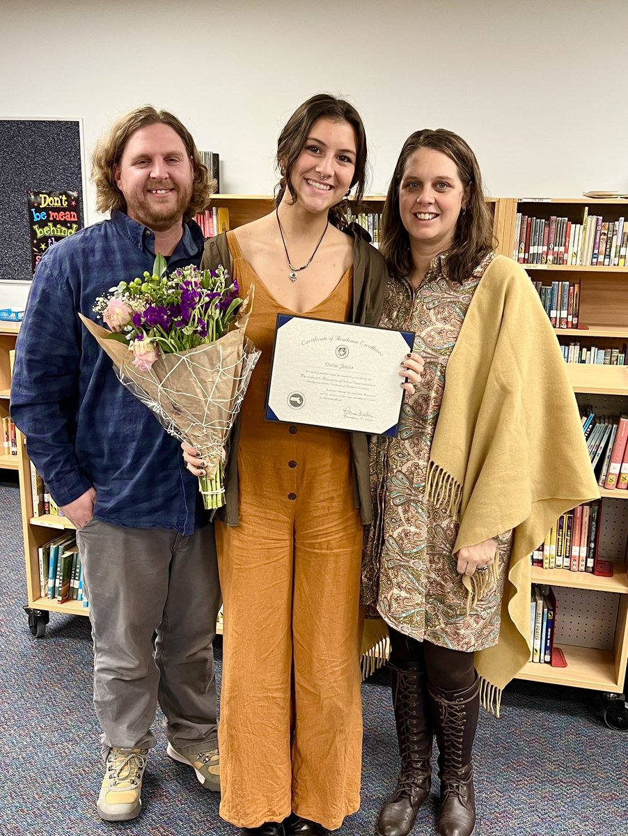 Congratulations to #Mashpee senior Charlie Jenkins, our recipient of the ‘23 Mass. Assoc. of School Superintendents Academic Excellence Award. Charlie is the embodiment of a well-rounded + caring student who has excelled academically, in co-curriculars, + in service to others