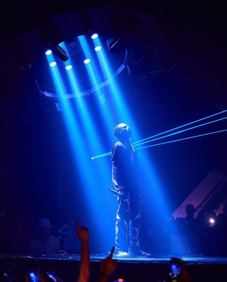Kimberly_Moss's tweet photo. Join us tonight !! @ZoukGroupLV 🍾

@trvisXX 🎤 LIVE

🎟️ TICKETS 🎟️ https://t.co/LxTEUuirOO

@noblefament

#RaceWeek #TravisScott #zouk #zouknightclub #lasvegasF1 #vegasbaby #vegaspromoter #lasvegasnightclub #nightlife #nightclub #promoters #vip #guestlist #tickets https://t.co/upnYBavCah