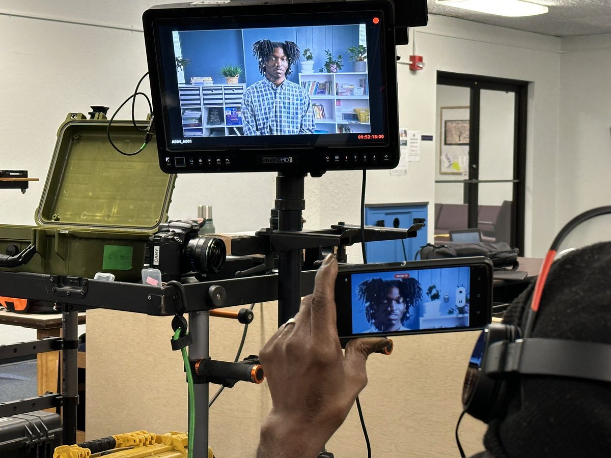 And, that’s a wrap on @Microsoft365 @Microsoft_CP with data protection commercial shoot. Two days of real world experiences on set for our @EIChargers k-12 students. Our students and staff represented our @WichitaUSD259 district well. @MicrosoftEDU #MIEExpert #MicrosoftSCS
