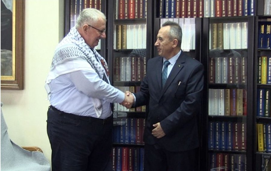 Enver Robelli tweet media