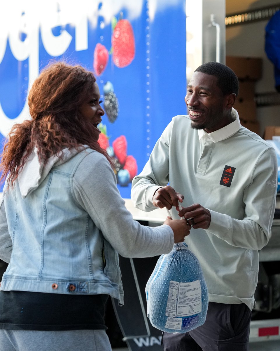 fccincinnati's tweet photo. This year, Ray's helping provide Thanksgiving turkeys for families in the West End community 🧡💙 #AllForCincy https://t.co/UzT3VbEH8U