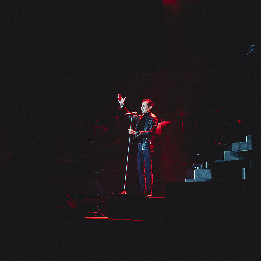 Marc Anthony tweet media