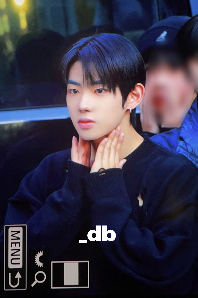 231117 기자님들 앞에 가기 전에 막판 붓기빼기 스퍼트 #강민서 #판타지보이즈 #KANGMINSEO #FANTASYBOYS