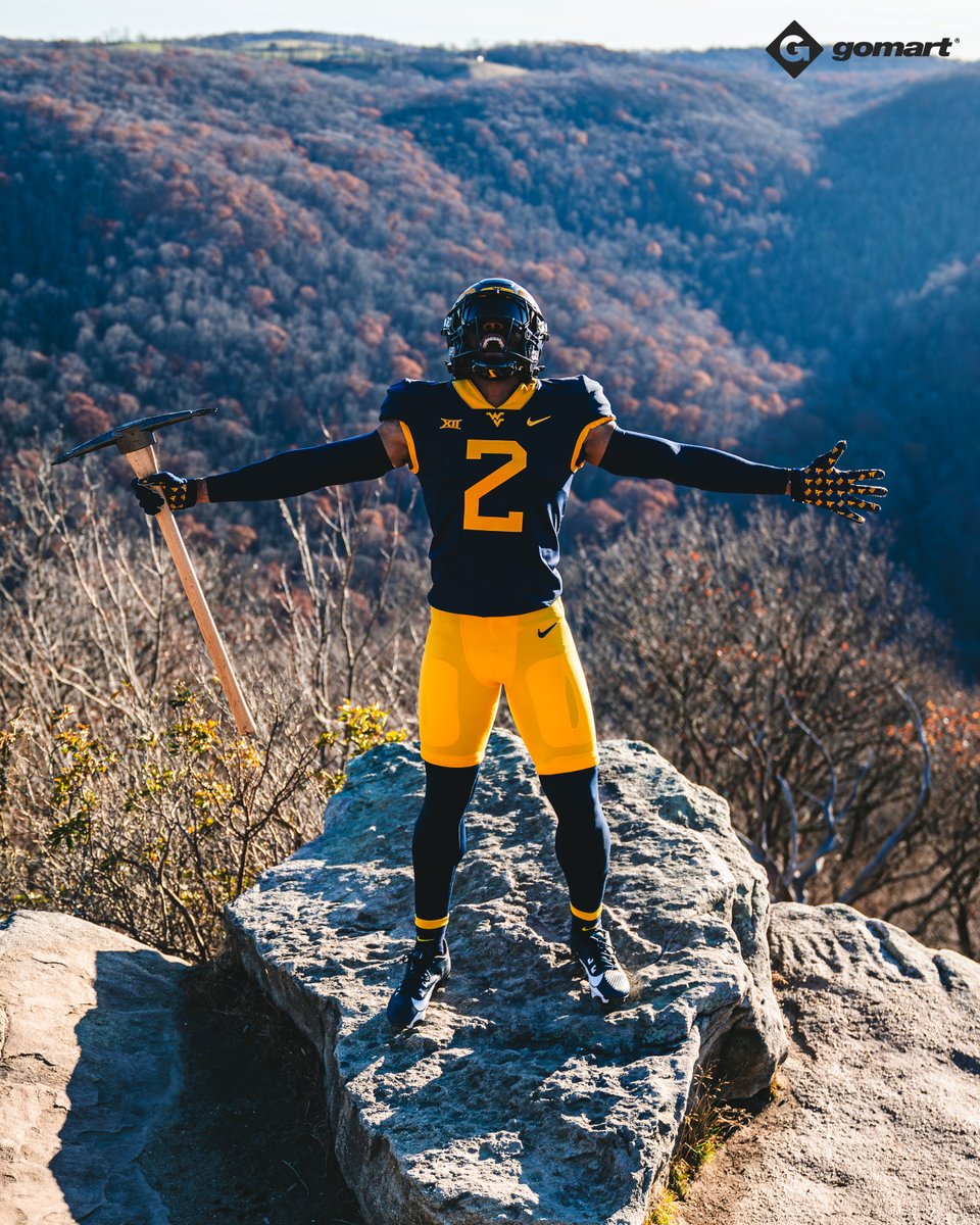 WVUSports's tweet photo. A nod to the man who brought us the look 🫡

@GoMartStores | #HailWV https://t.co/BH063LCVQs