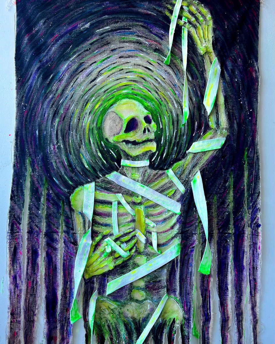bottlecapptain's tweet photo. howdy, still alive just not on social media much anymore 

made a big painting tho https://t.co/t6B9U54Vty