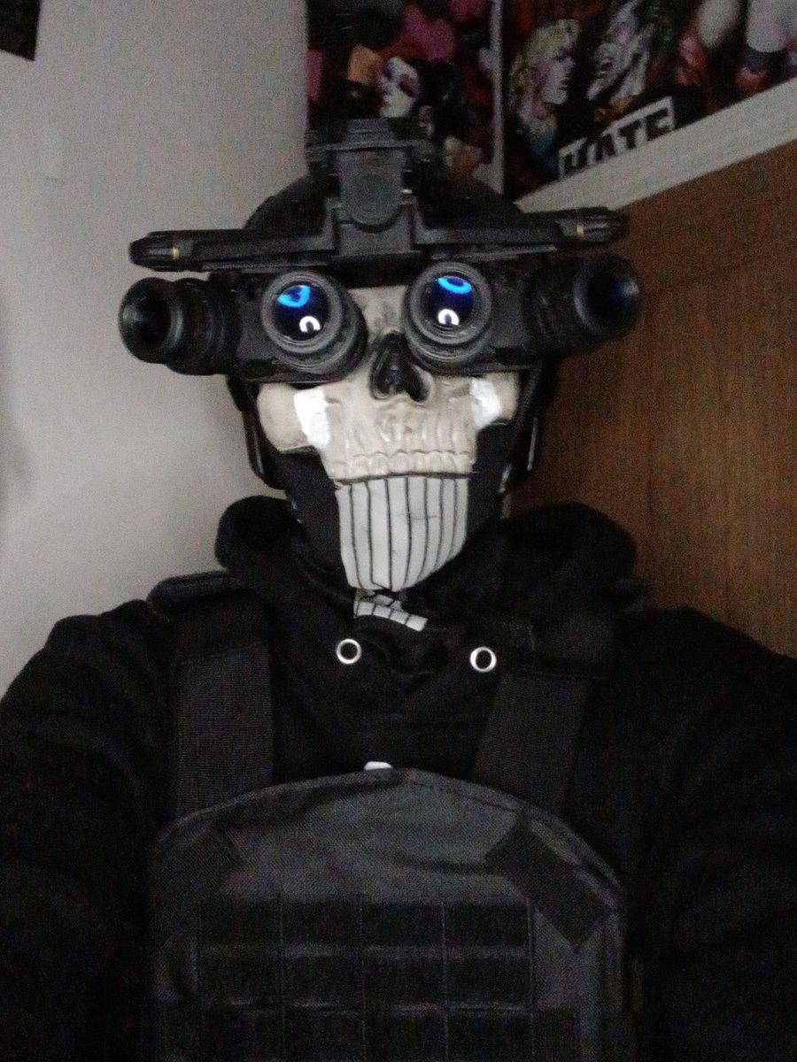 RavenCosplay12's tweet photo. #ghost #cod #callofduty #ghostcosplay #maskedcosplayer #ghostcosplayer #masked #ghostcallofduty #ghostmodernwarfare2 #modernwarfare2 https://t.co/3GvzgAcYsS