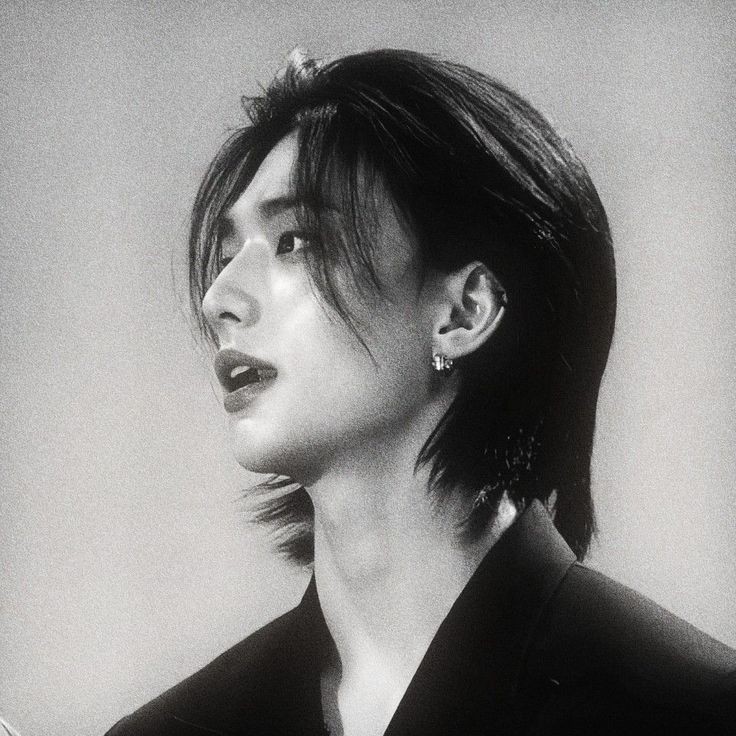 hhrunjin's tweet photo. #NewProfilePic https://t.co/fv2LfUFhwe