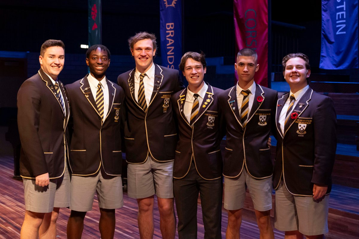 WhitefriarsColl's tweet photo. #WFCLearning Blown away by the magic of presentation night! Thank you for joining us to pause, come together and celebrate academic achievements.
Kudos to our incredible students who went above and beyond in embodying our values of community, service and contemplation.
#become https://t.co/8GRhcYpsQH