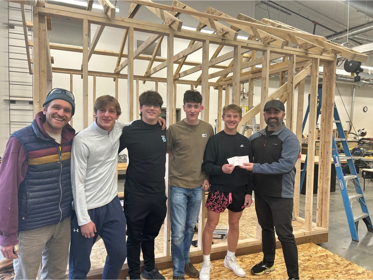 redlodgerams's tweet photo. Thank you to the Red Lodge Area Community Foundation for the $1,500 donation to our High School Carpentry class. This will help purchase class supplies and materials for class projects. https://t.co/Ufrx8an16R