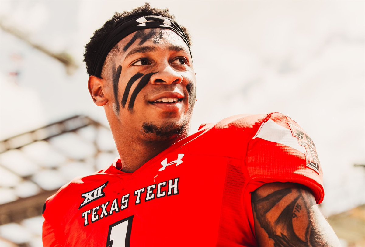 DadrionT's tweet photo. As I approach my last ride in the jones I say thank you @TexasTechFB for welcoming me into the Red Raider family words cant explain what this university has meant to me https://t.co/7h5XmWA1MJ