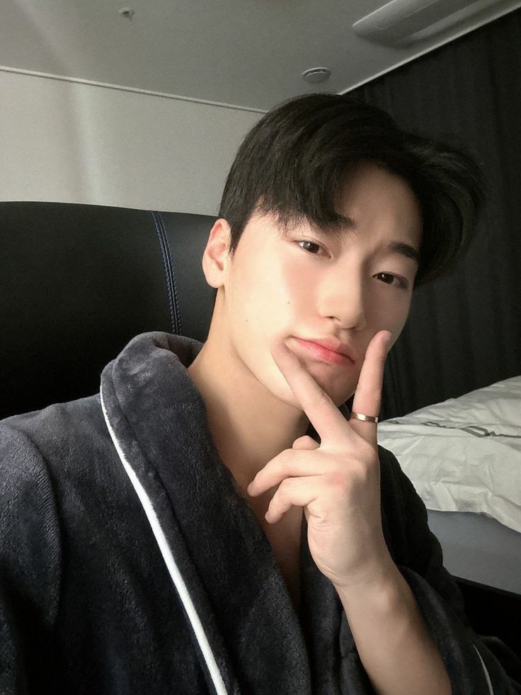 ㅤ
ㅤㅤㅤㅤ⧷ Noooite.