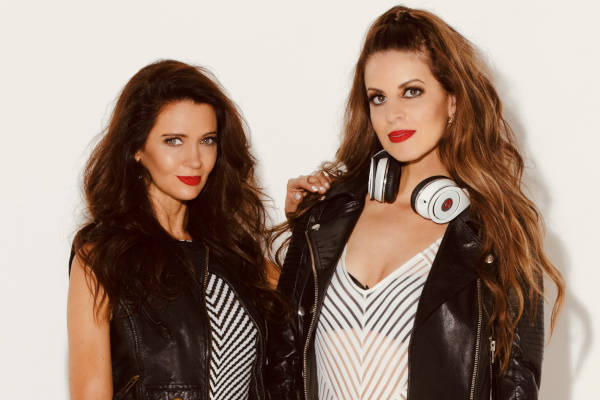 Premiere: Slinkee Minx present another sensual summer house anthem with heavenly, luscious vocals on 'I Can Feel U' - scenestr.com.au/music/premiere…