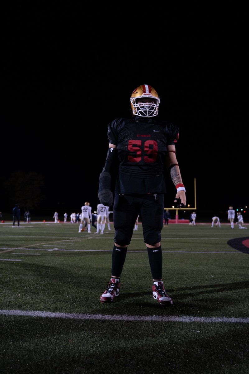 GonzalesSlade's tweet photo. Went against all the odds and rehabbed my butt off for the last 5 weeks and a blessing from the lord above I was cleared last week to play in our conference championship game and state game coming up! Went thru hell and back and now I get to go battle with my brothers for a ring! https://t.co/wyNKgPbxvK