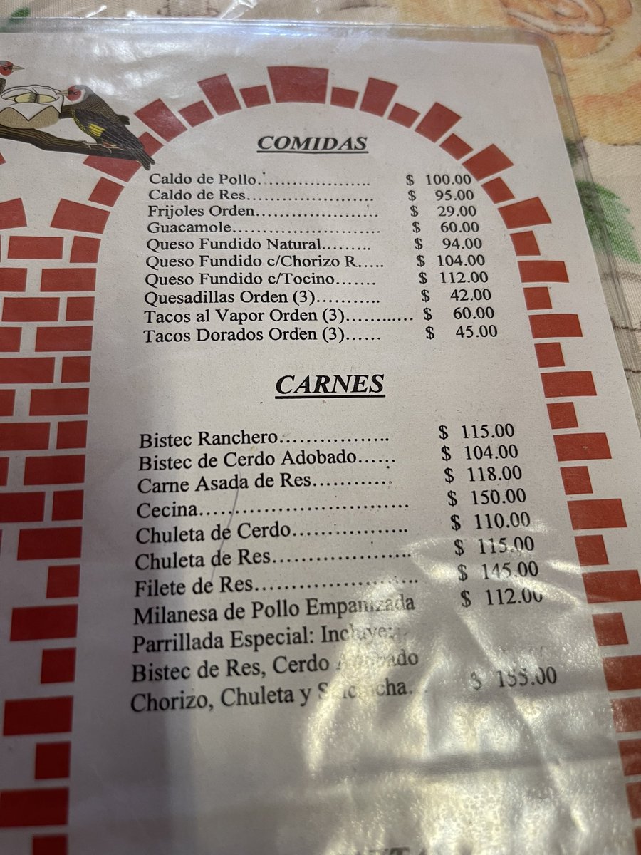 where to eat, Arenal edition 
(30mn drive from the town of Tequila towards Guadalajara)