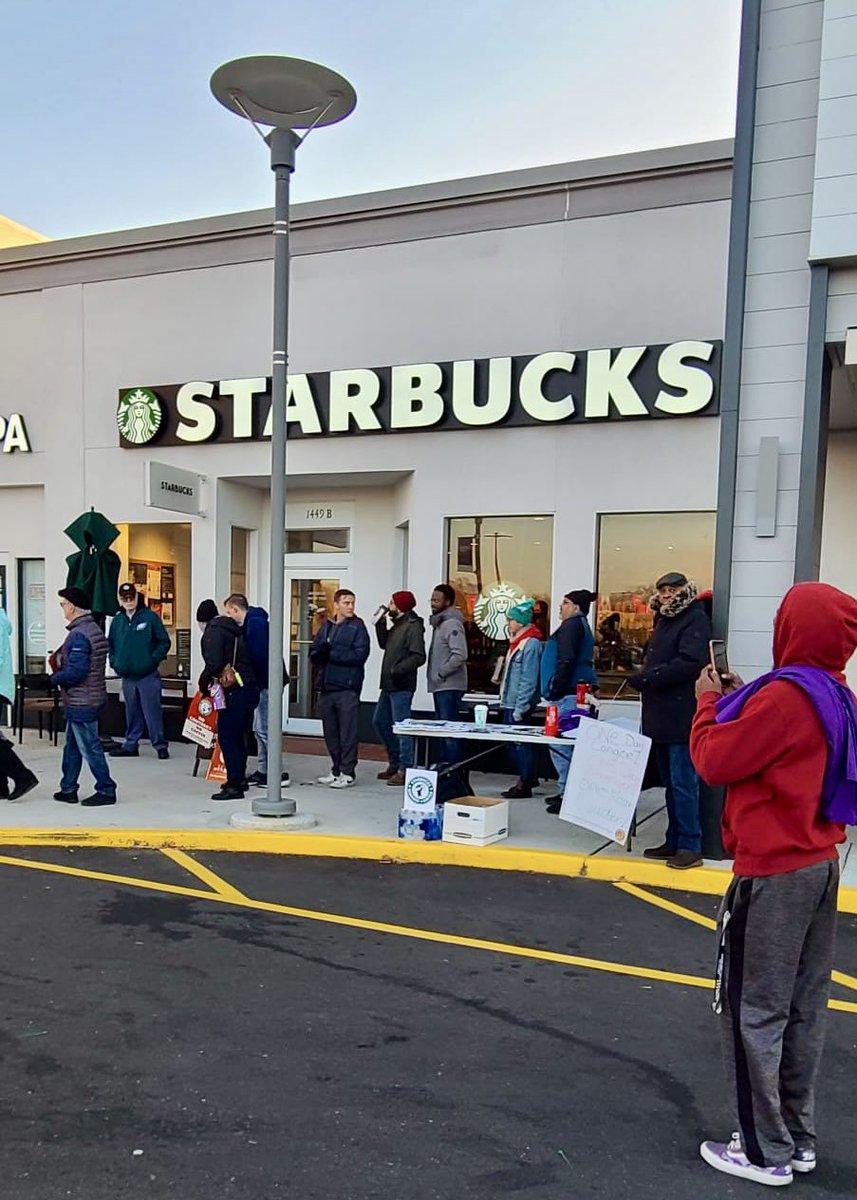Starbucks Workers United CT tweet media