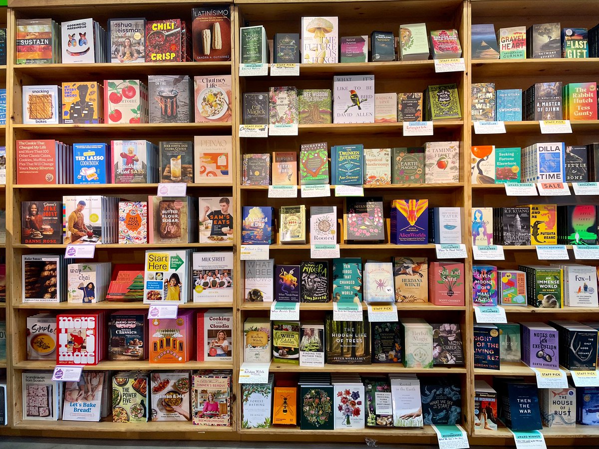 Thanks to the <a href="/CERFScience/">Coastal & Estuarine Research Federation (CERF)</a> organizing team for putting on a great meeting! Lots of learning and connections this week — and a bit of time exploring Portland. Look forward to connecting with PNW folks at <a href="/pers_cerf/">Pacific Estuarine Research Society</a> this coming April 🌊 🦀