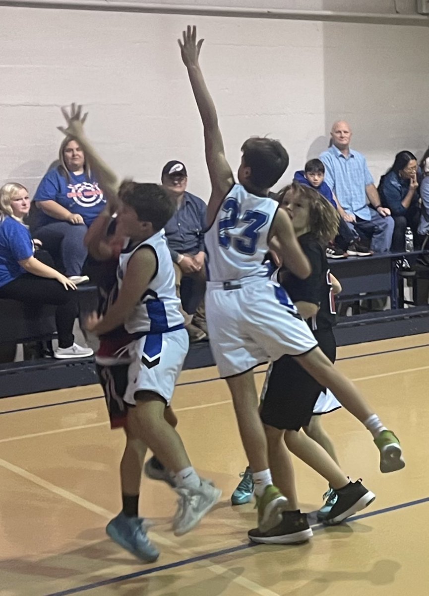 SBPanthers's tweet photo. Our 6th grade boys fought back after trailing early in the 4th quarter to take the lead and get the win! Way to go! 💙🐾🏀 https://t.co/pC2KAloPWf