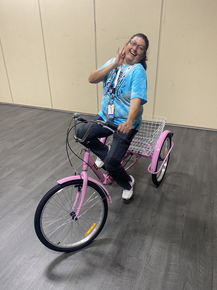 BucManatees's tweet photo. Nurse Rosa &amp; Coach Rolando had a great time preparing our new bikes for our students, It's always a fun time here at Buckingham! #LeeSchoolsRock #manatees https://t.co/SUtfIBOTDU