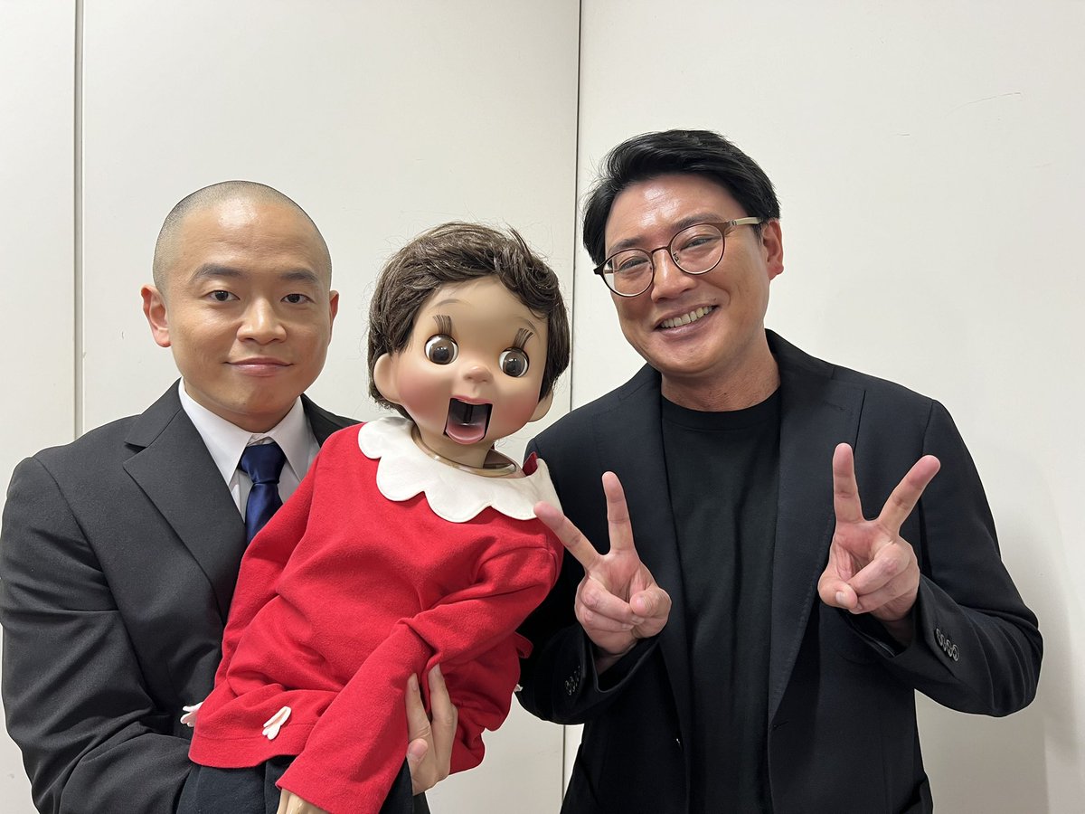 uk__staff's tweet photo. 本日11月17日（金）
11時40分〜 ネタパレ　
ゾフィーとして最後のテレビ出演です😭！
最後までちゃーんと見ていてください👀✨ https://t.co/eL1T4qTIGu