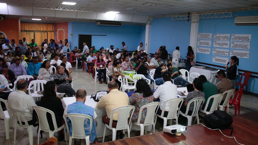 Juntanza de Mujeres y Paz acompañó el pre encuentro de Arauca, región Orinoquía del Comité Nacional de Participación. Impulsar las agendas de género territoriales, es fundamental para avanzar en una participación amplia, incluyente y eficaz.

<a href="/DelegacionGob/">Delegación de Paz del Gobierno de Colombia</a>  <a href="/DelegacionEln/">Delegación ELN</a>