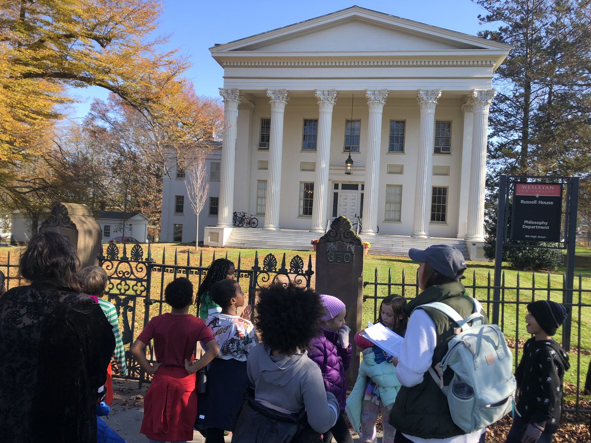 MsJukins tweet media