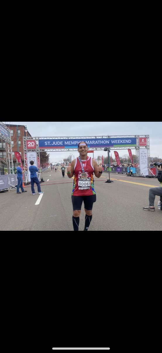 runningforacur1's tweet photo. #tbt @stjuderesearch #stjudemarathonweekend ❤️❤️ https://t.co/CTm6z3SXoc