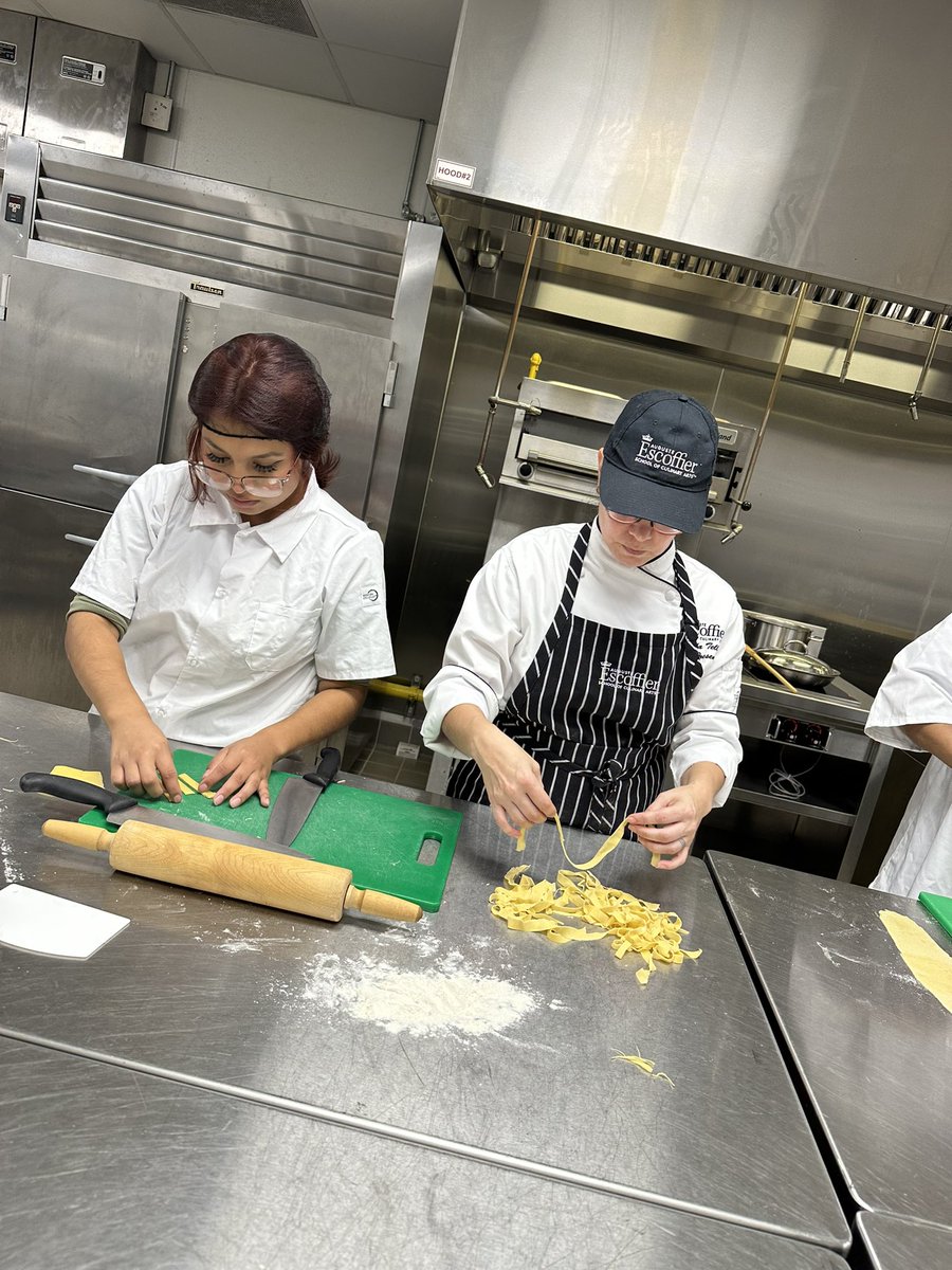 Aldine Senior High School Culinary Arts Program tweet media