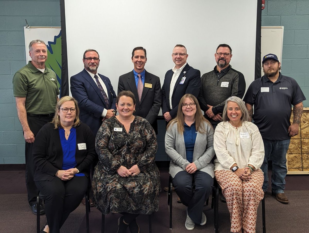 MaryFinley13's tweet image. @mcscte would like to recognize our pre-apprentice &amp;amp; #apprenticeship partners.  Thank you, @DodgeIndustrial, @MCSHeadStart, &amp;amp; @machine_marion, for partnering with us.  More info &amp;amp; pictures to come from our apprenticeship luncheon. #CTEWorks #NationalApprenticeshipWeek #NAW2023