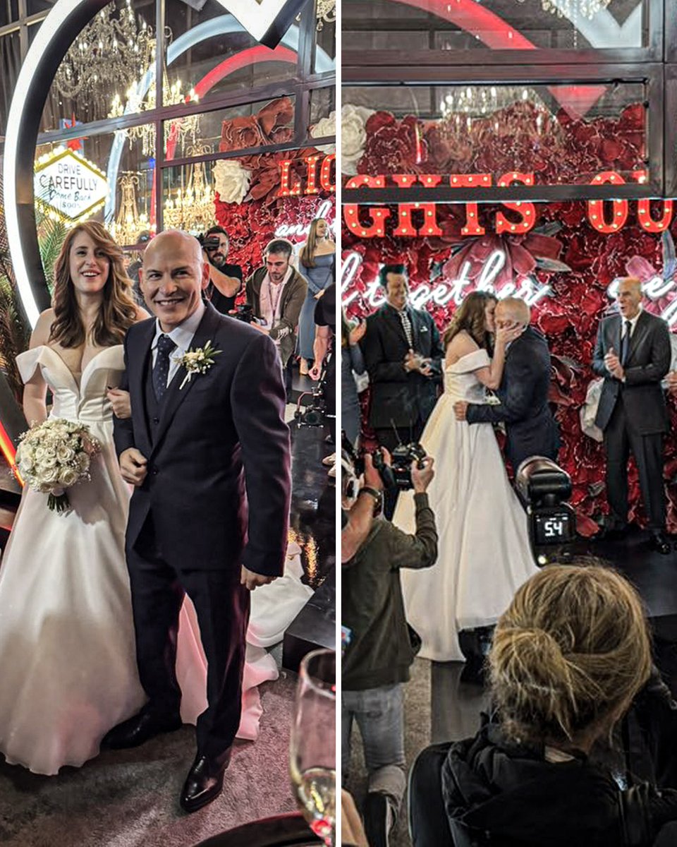 ESPNF1's tweet photo. 1997 World Champion Jacques Villeneuve has just got married in the chapel in the Las Vegas paddock 💒❤️

(via @ChrisMedlandF1) https://t.co/NIxNlsFmuP