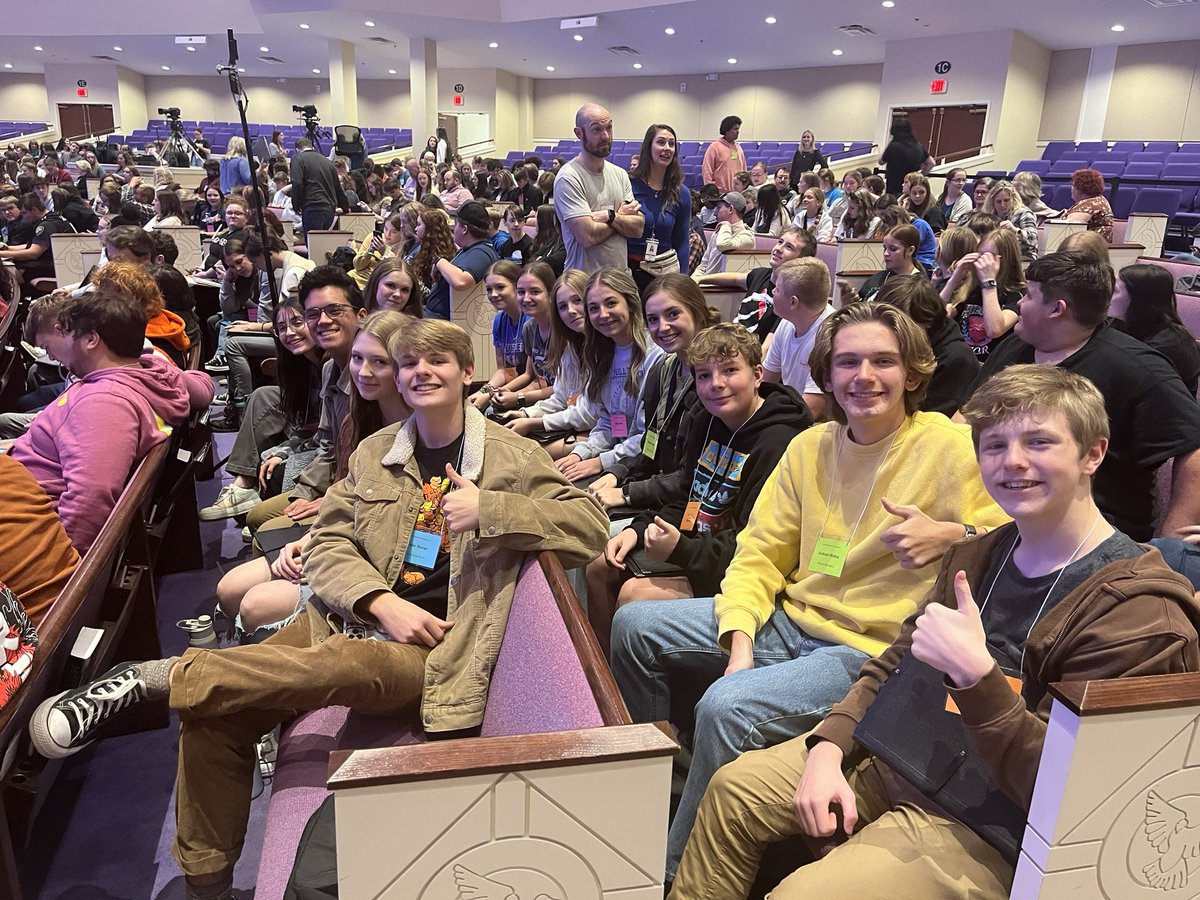 Volunteer HS Choir tweet media