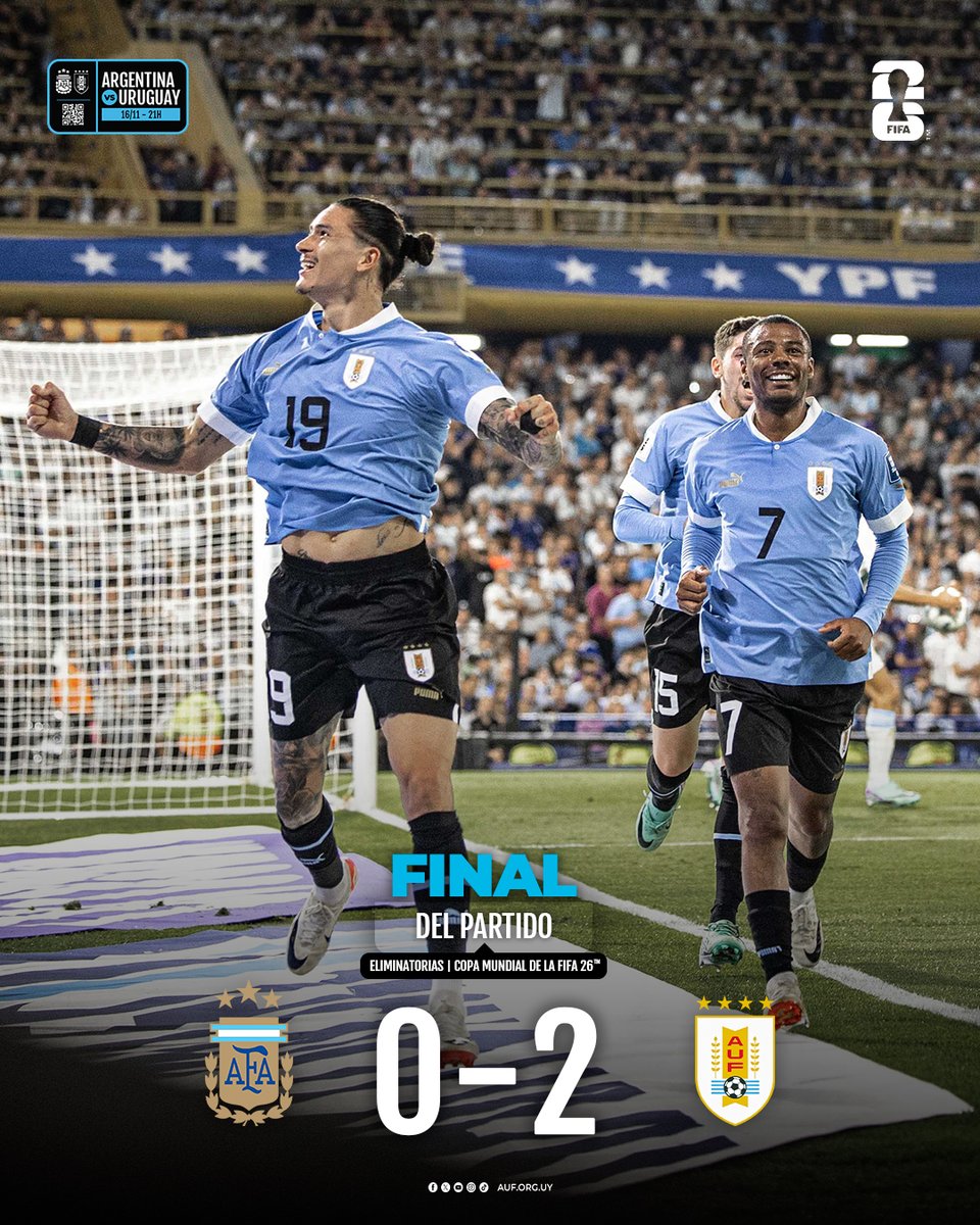 Uruguay juega su mejor partido y gana 2 a 0