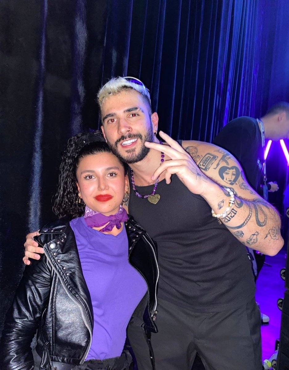 Leeeeees__'s tweet photo. QUE MOMENTO PA ESTAR VIVO 💜 @wawawanduque 💜💜💜
Estoy perfectamente alineada, confío y agradezco.
Para mi es un placer... https://t.co/ngbiS1XpOH